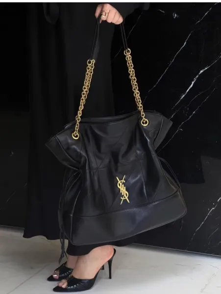 Saint Laurent Loulou Chain Shoulder Bag Black - 19