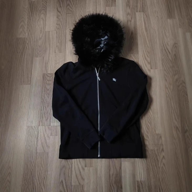 Black embroidered label