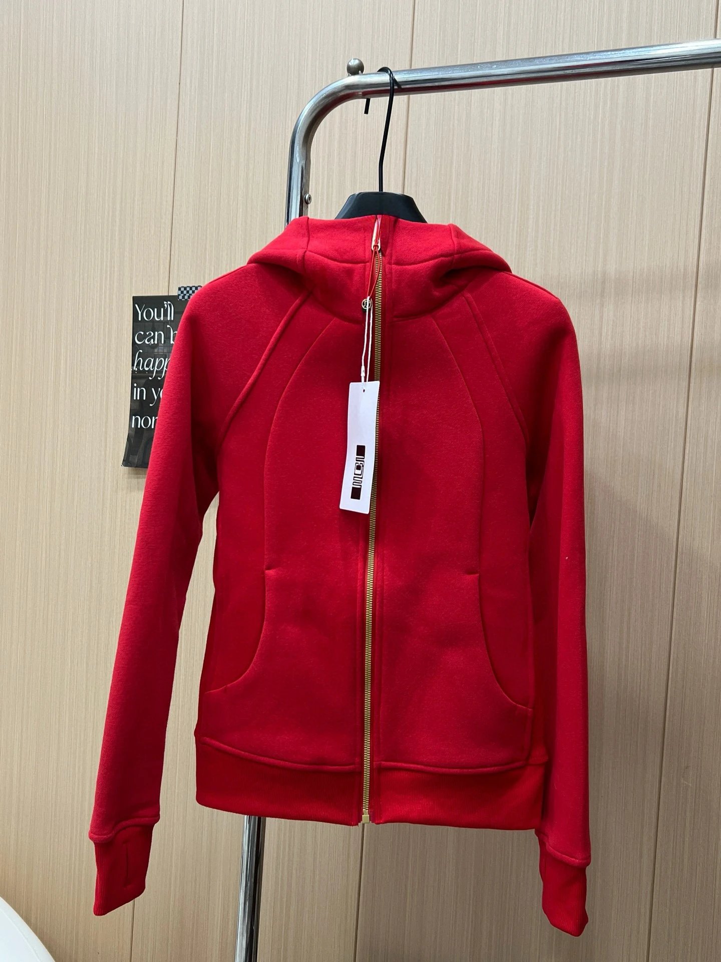 Red gold label SKU image