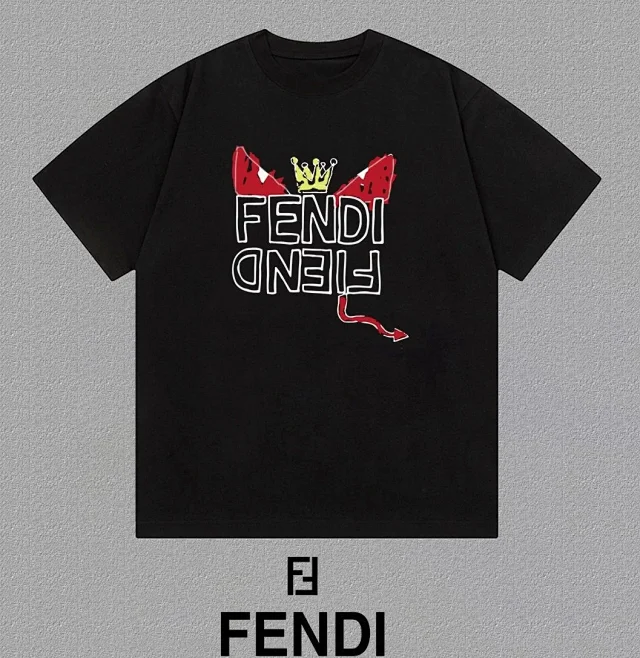 Fendi T-Shirts Short-Sleeve Graphic T-Shirt product detail image 3