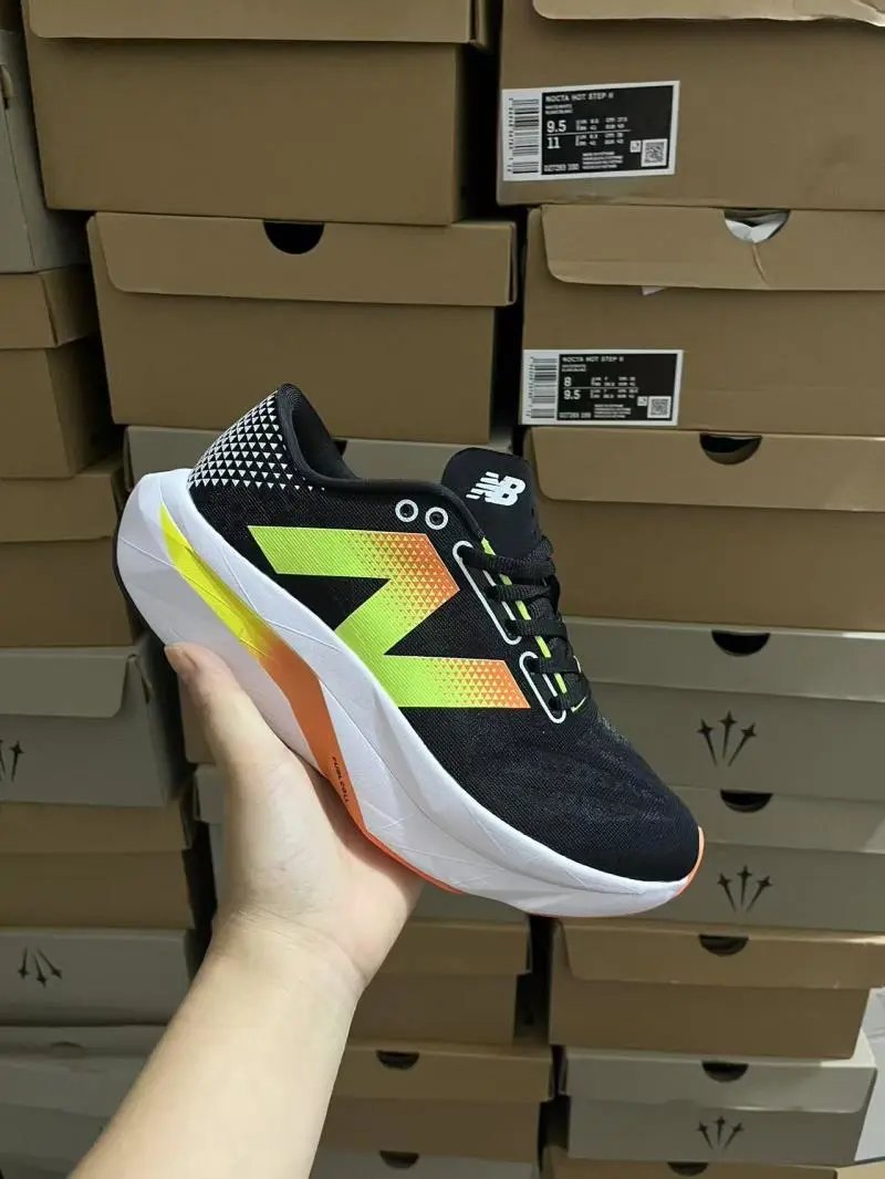 New Balance Sneakers Low-top lace-up mesh with geometric side logo and chunky midsole image 9
