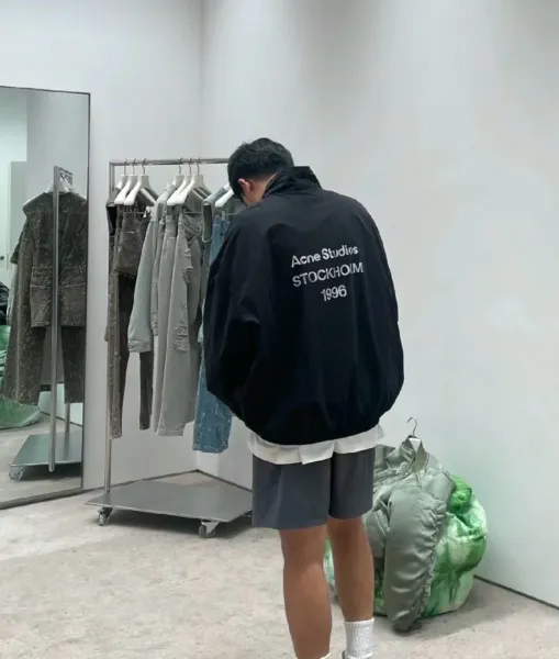 Acne Studios Stockholm 1996 Windbreaker Jacket Black and Beige Outerwear.windbreaker - 4