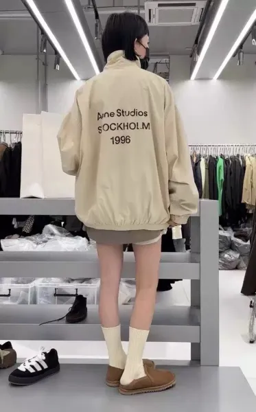 Acne Studios Stockholm 1996 Windbreaker Jacket Black and Beige Outerwear.windbreaker - 6