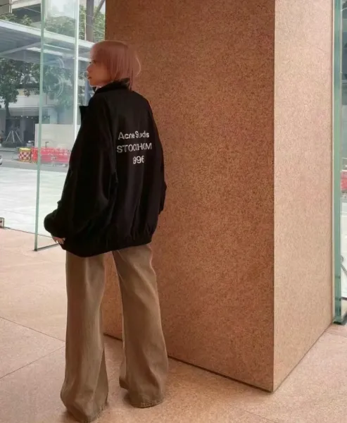 Acne Studios Stockholm 1996 Windbreaker Jacket Black and Beige Outerwear.windbreaker - 2