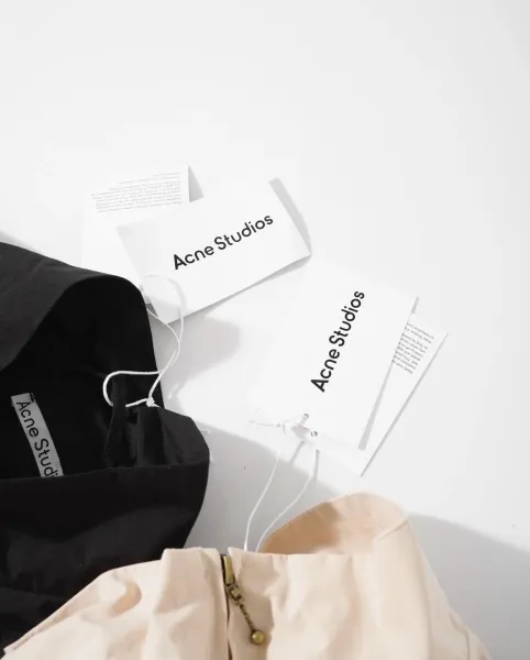 Acne Studios Stockholm 1996 Windbreaker Jacket Black and Beige Outerwear.windbreaker - 18