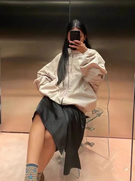 Acne Studios Stockholm 1996 Windbreaker Jacket Black and Beige Outerwear.windbreaker - 9