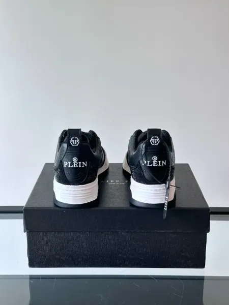 Philipp Plein PP Diamond-Embellished White and Navy Sneakers - 50