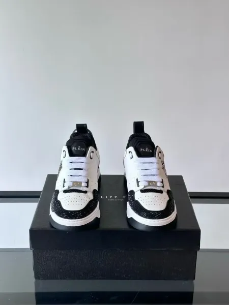 Philipp Plein PP Diamond-Embellished White and Navy Sneakers - 38