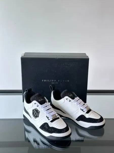 Philipp Plein PP Diamond-Embellished White and Navy Sneakers - 40