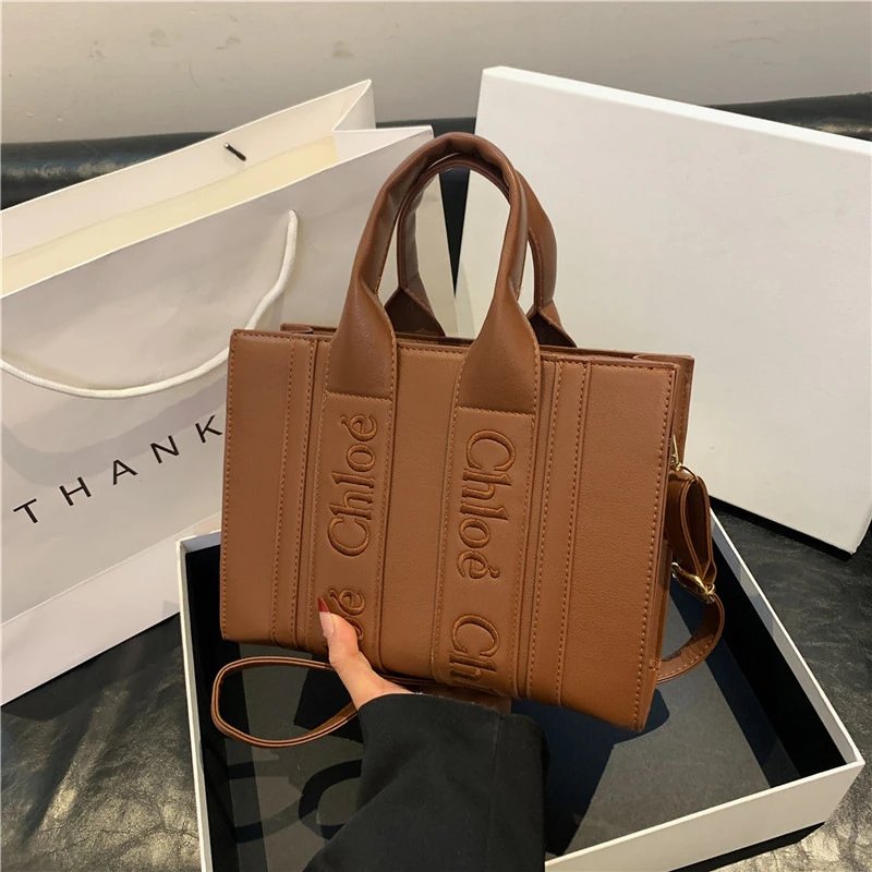 Chl*e tote - 133447