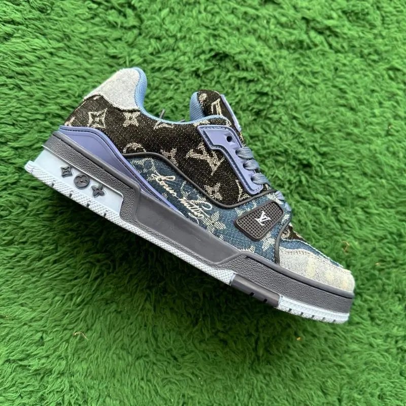 LV Trainers White Signature (Budget) — Blue BLUE colorway — USFans Spreadsheet photo