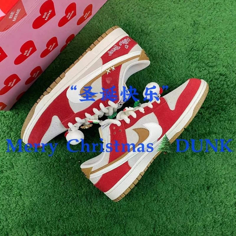 Nike Dunk Low SE 85