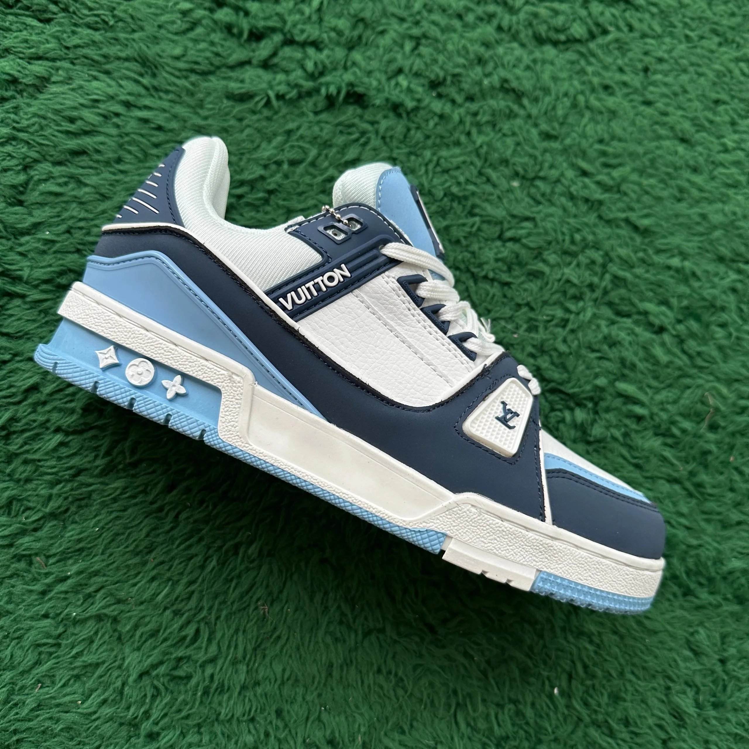 LV Trainers White Signature (Budget) — Blue Moon DK BLUE MOON 51BCOLORE colorway — USFans Spreadsheet photo