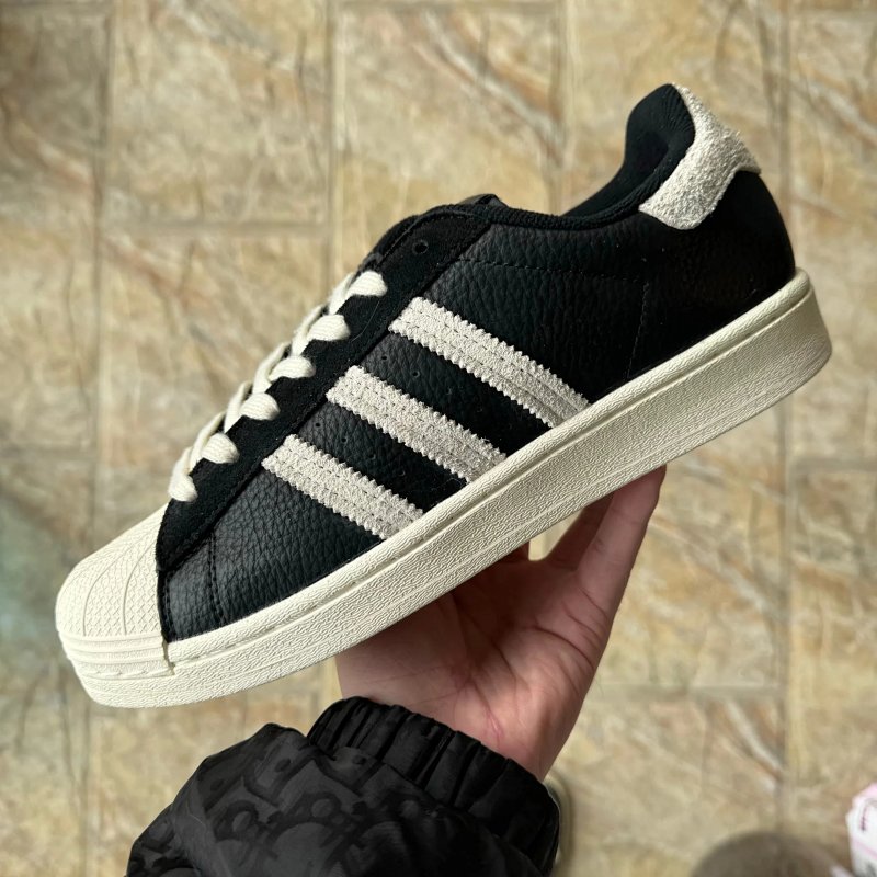 Originals Superster 82