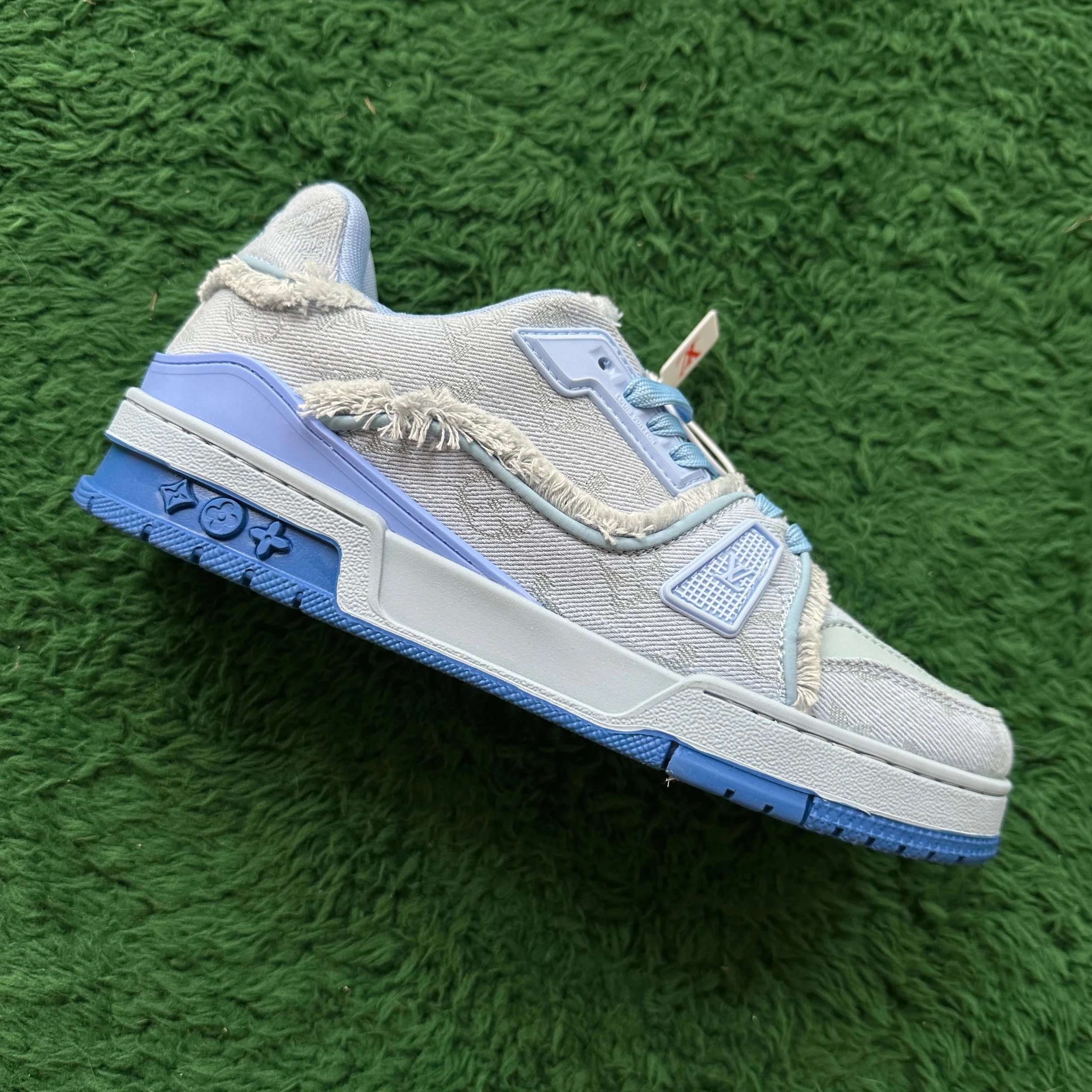 LV Trainers White Signature (Budget) — GREY BLUE colorway — USFans Spreadsheet photo