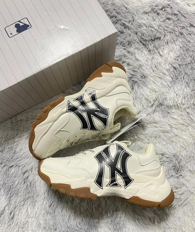 Shoes from GTR