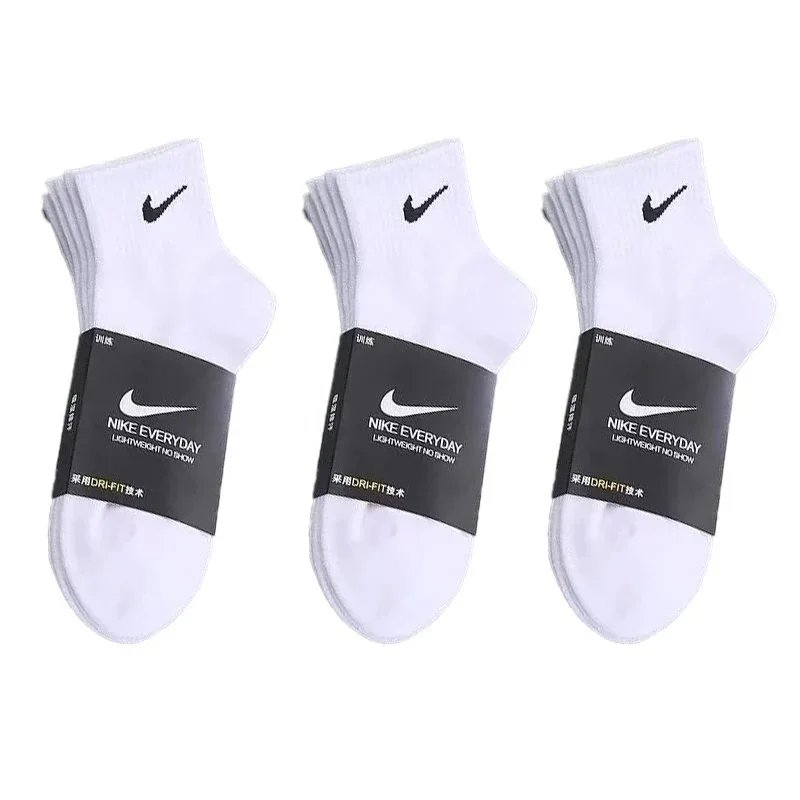 three pairs of  white(Four-season)