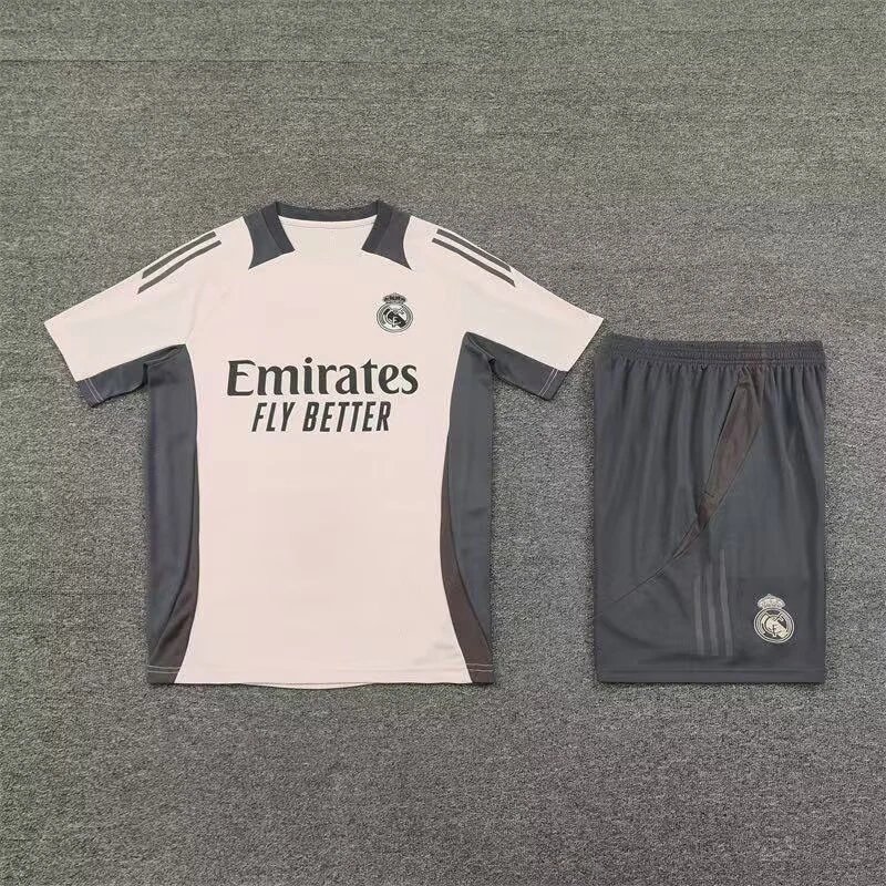 Unbranded Matching Sets Short-Sleeve Football Training Kit — 2425 Real Madrid apricot color