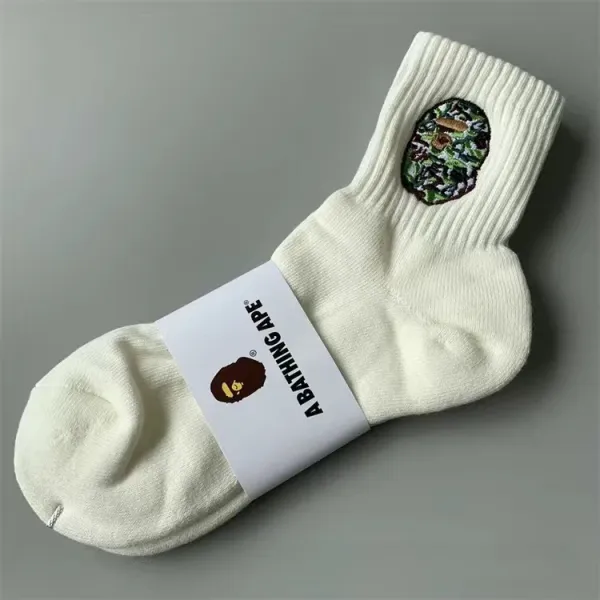 A Bathing Ape Camo Skull Crew Socks White - 1