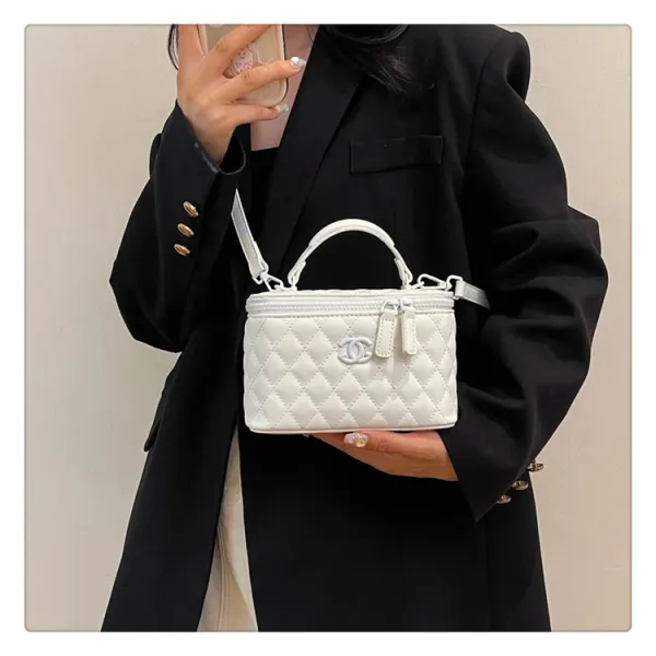 Design Quilted Mini Chain Bag Burgundy Handbag - 19