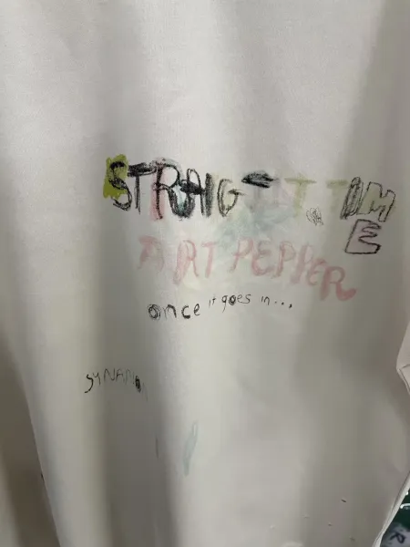 Off-White x Kitti Distressed Graphic Tee Beige T-Shirt - 14