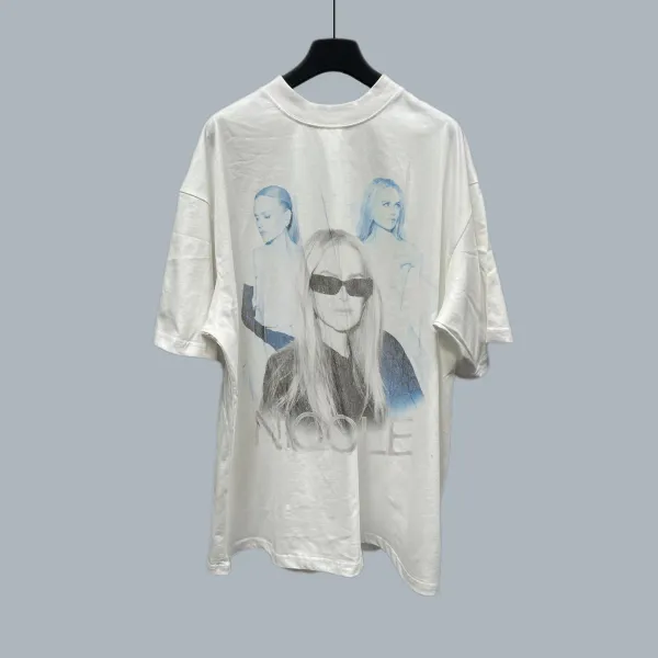 Design Nicole Graphic Oversized T-Shirt White - 1