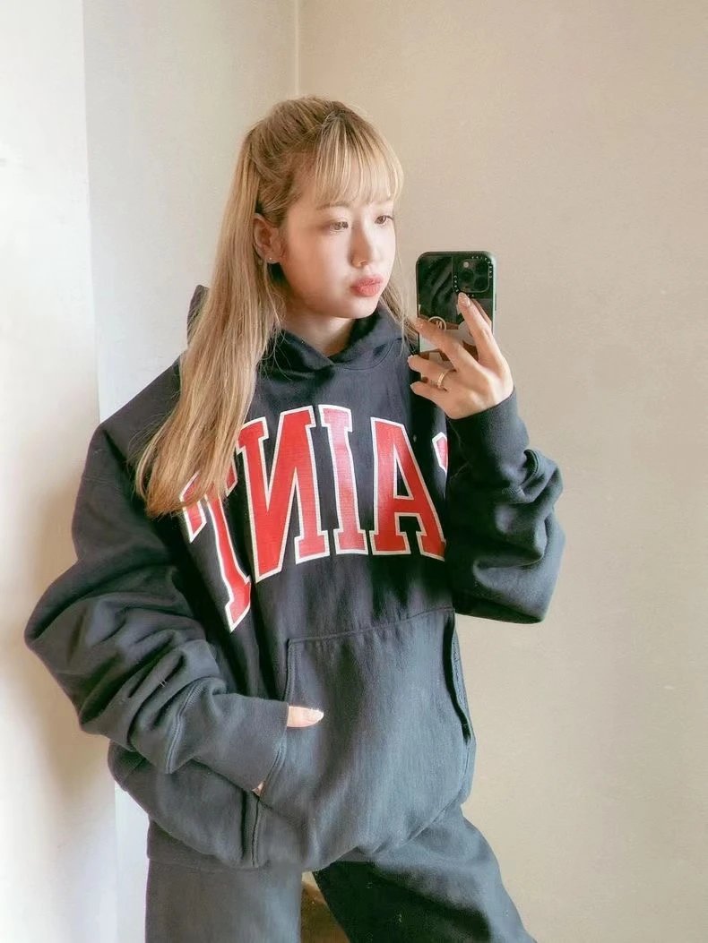 Saint Tears Graffiti Print Hoodie White - 16