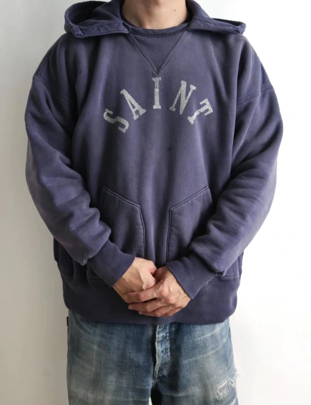Saint Tears Graffiti Print Hoodie White - 23