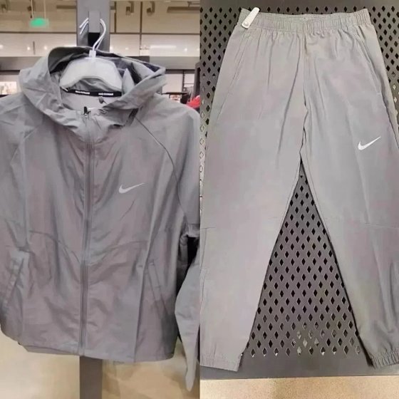 Nike Set WhatsApp +86 159 8088 5450