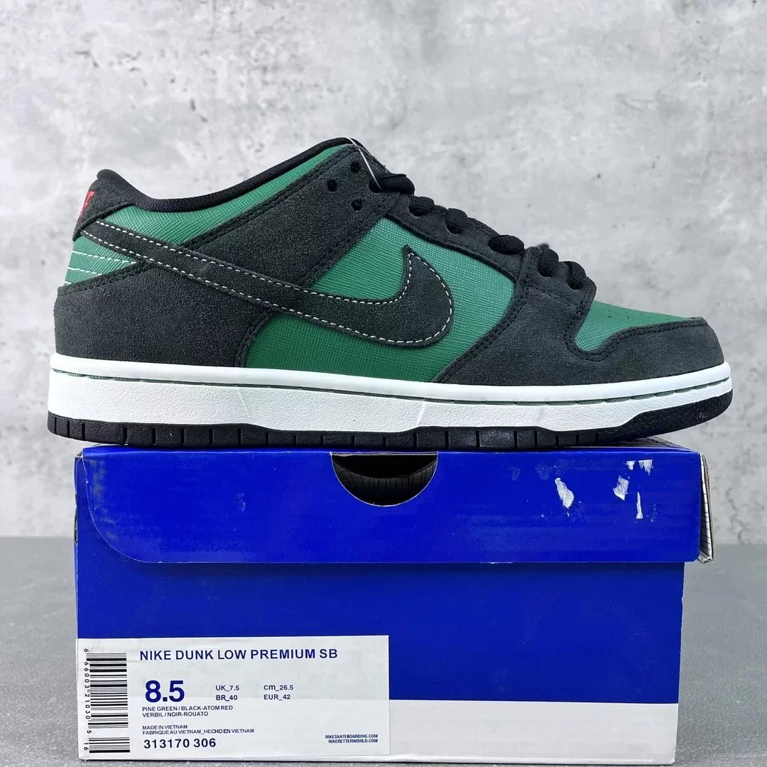Black and green 313170-306
