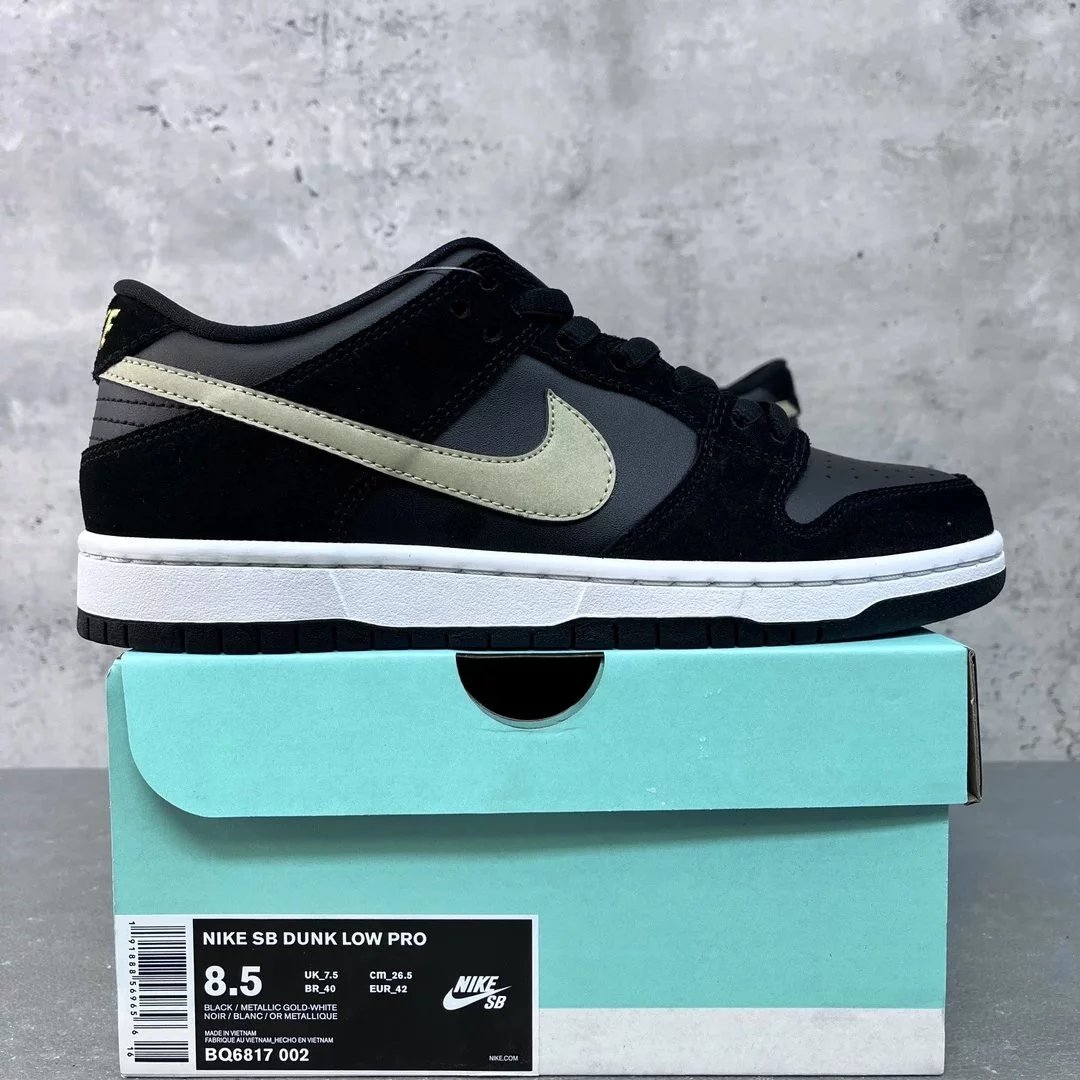 Black Gold Color BQ6817-002