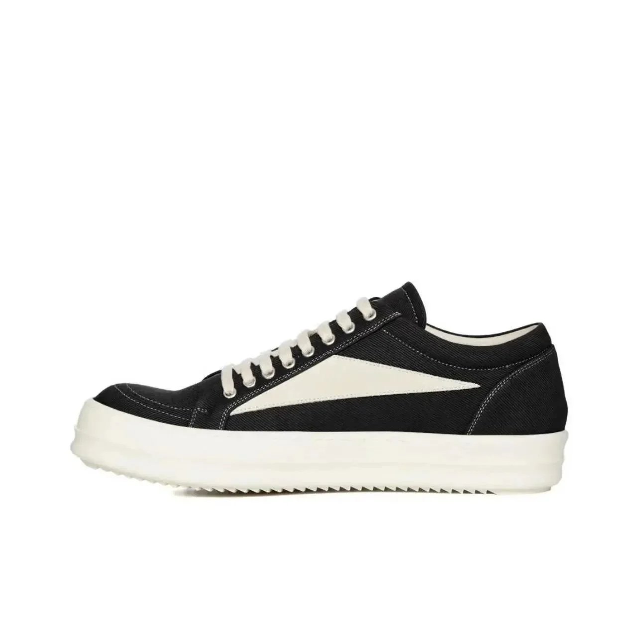 Black canvas