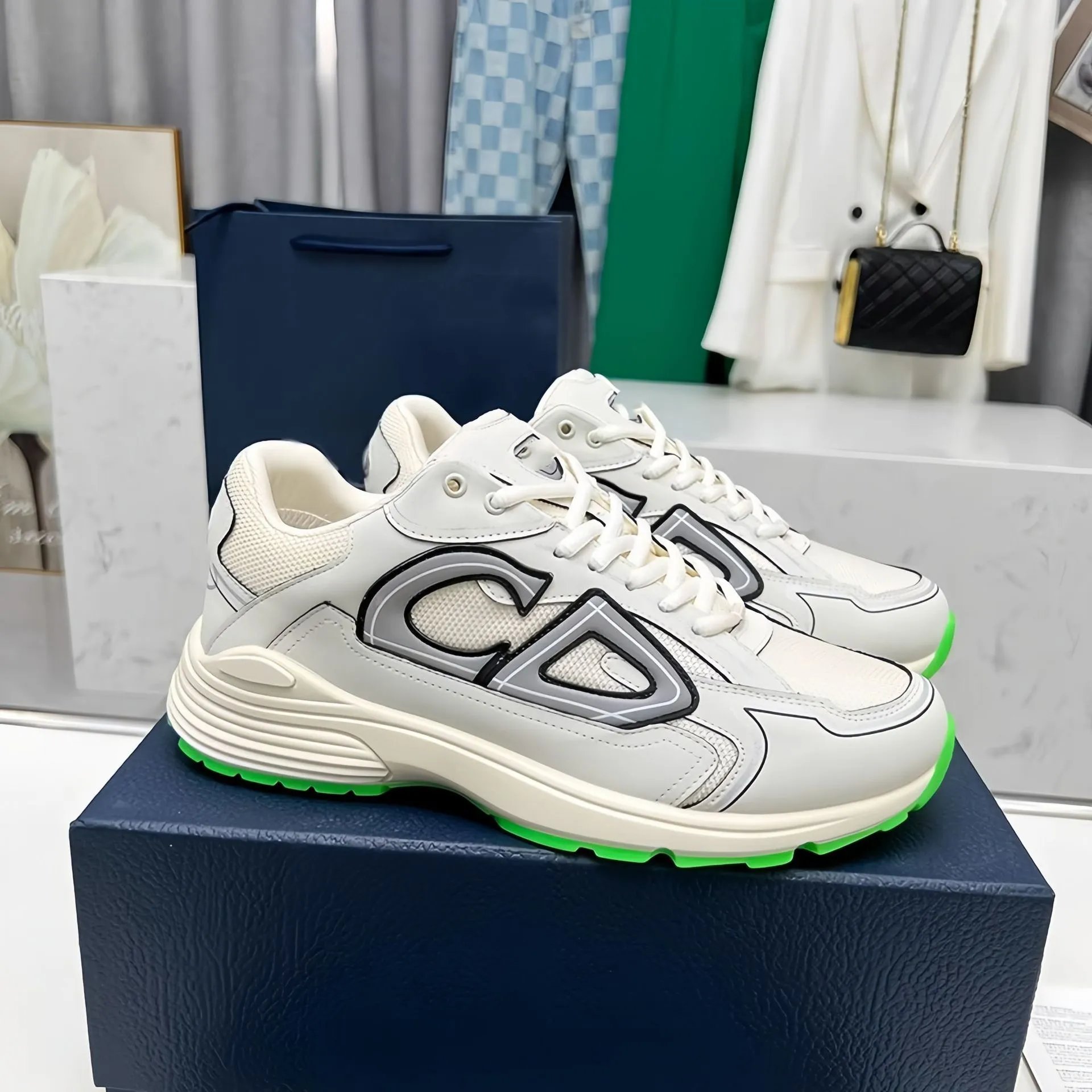 30 Beige (38-45)