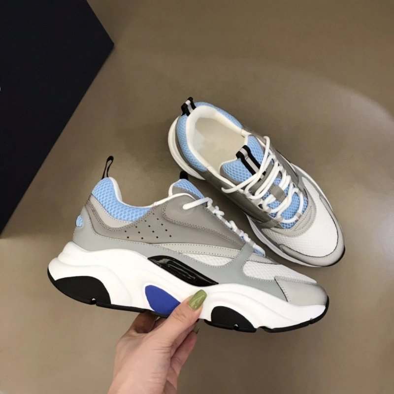 OP01- Collection of Men's and Women's Sports and Leisure Shoes