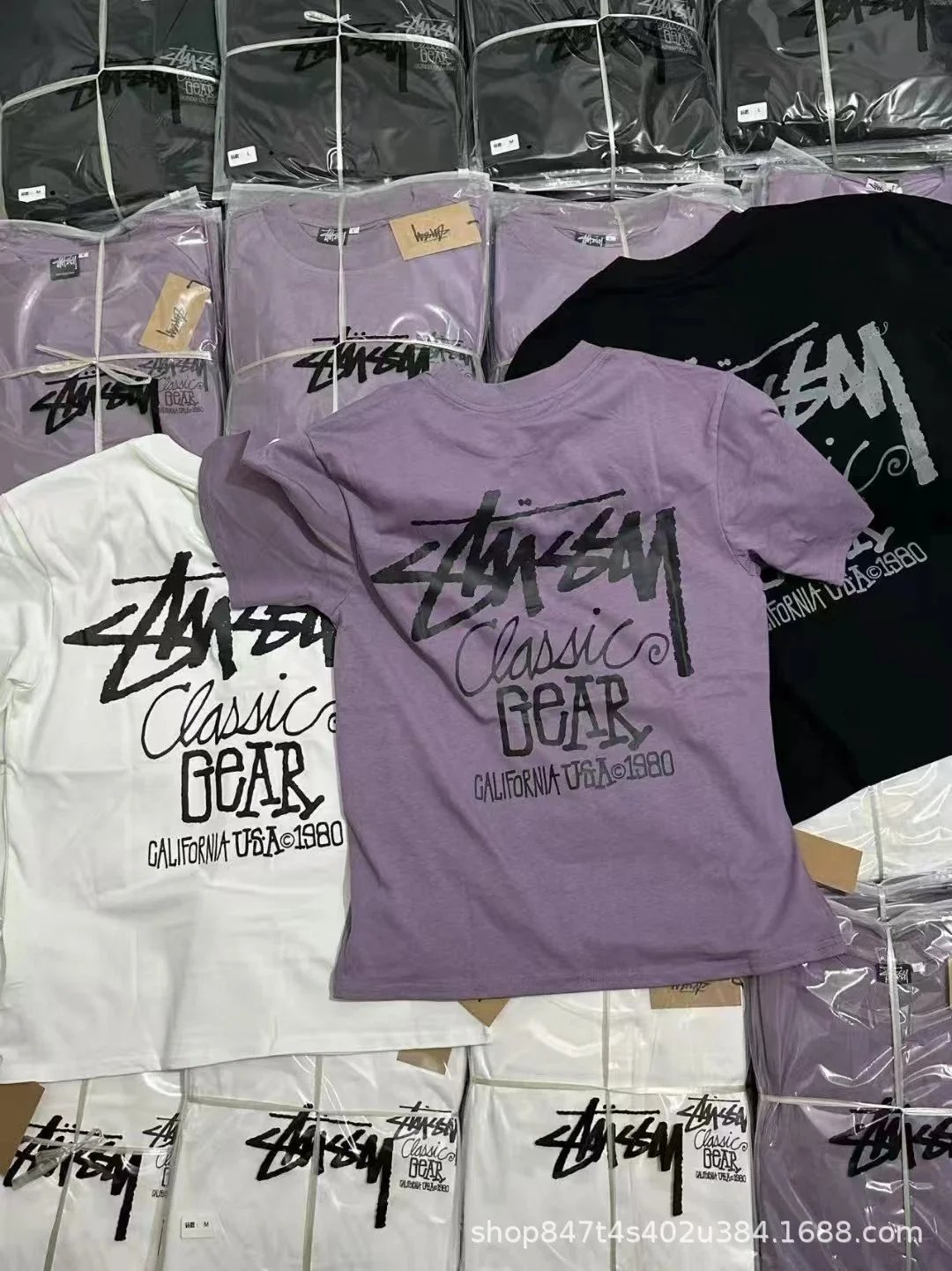 Graffiti Print Couples T-Shirt photo 7
