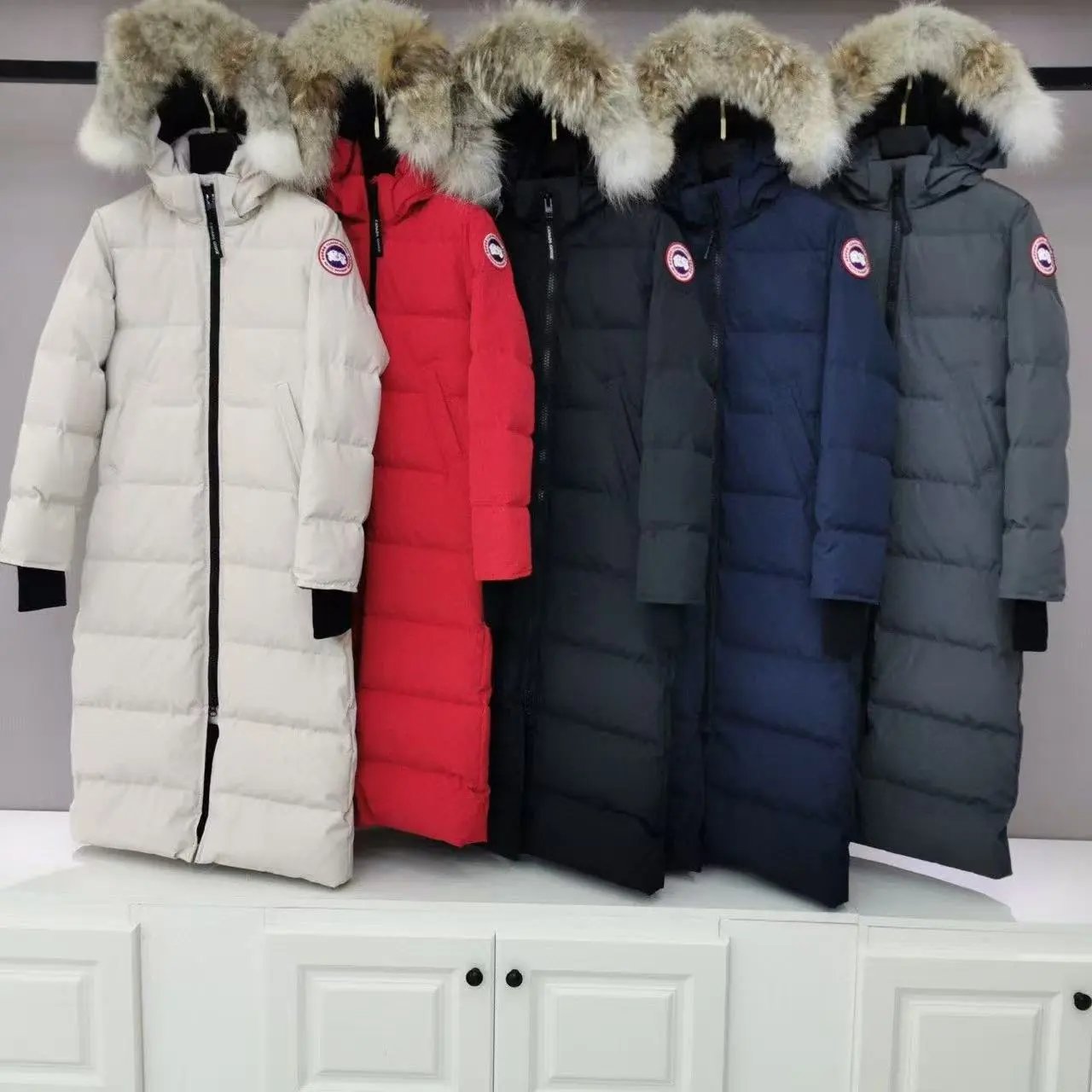 Canada Goose Canada Goose White Long Down Parka Jacket - Buy on Kakobuysheetfind