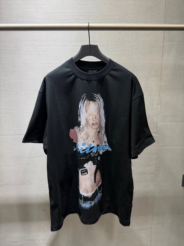 Balenciaga Balenciaga Black Vintage Portrait Logo T-Shirt - Buy on Kakobuysheetfind