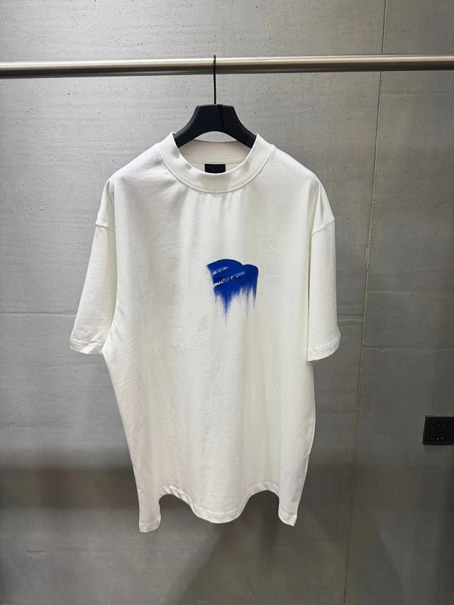 Balenciaga Balenciaga White Cotton Blue Drip Logo Oversized T-Shirt - Buy on Kakobuysheetfind