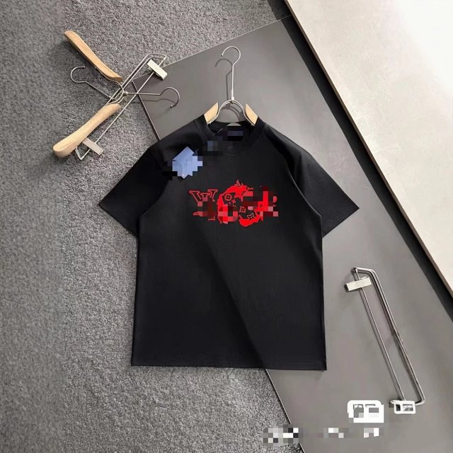  Louis Vuitton Louis Vuitton Black Red LV Dragon Cotton T-Shirt - Buy on Kakobuysheetfind