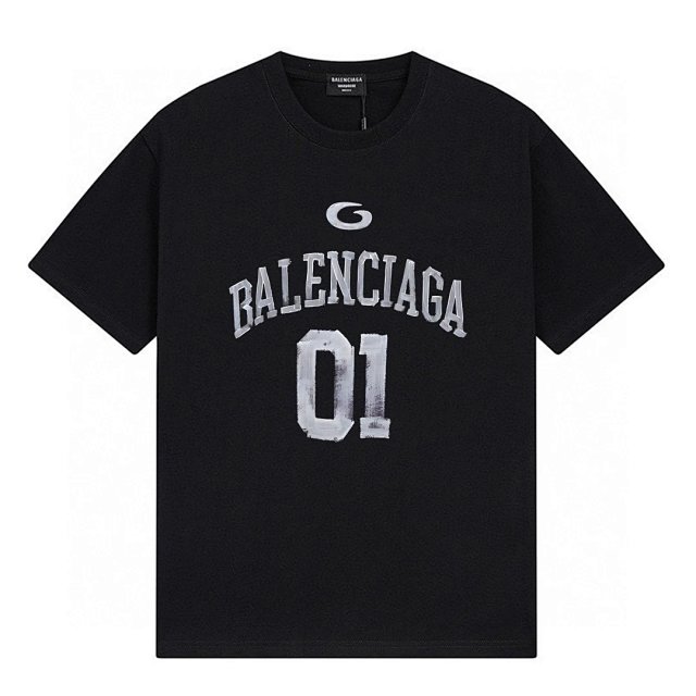 Balenciaga Balenciaga Black Cotton Varsity 01 G Logo T-Shirt - Buy on Kakobuysheetfind