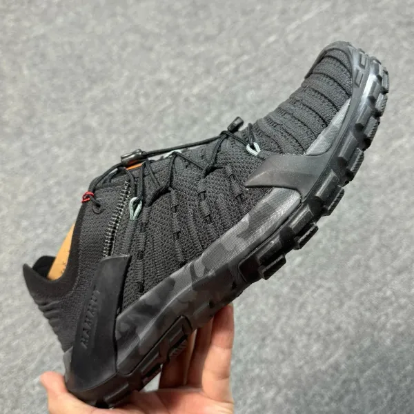 Salomon ACS PRO Black Knit Running Shoes - 5