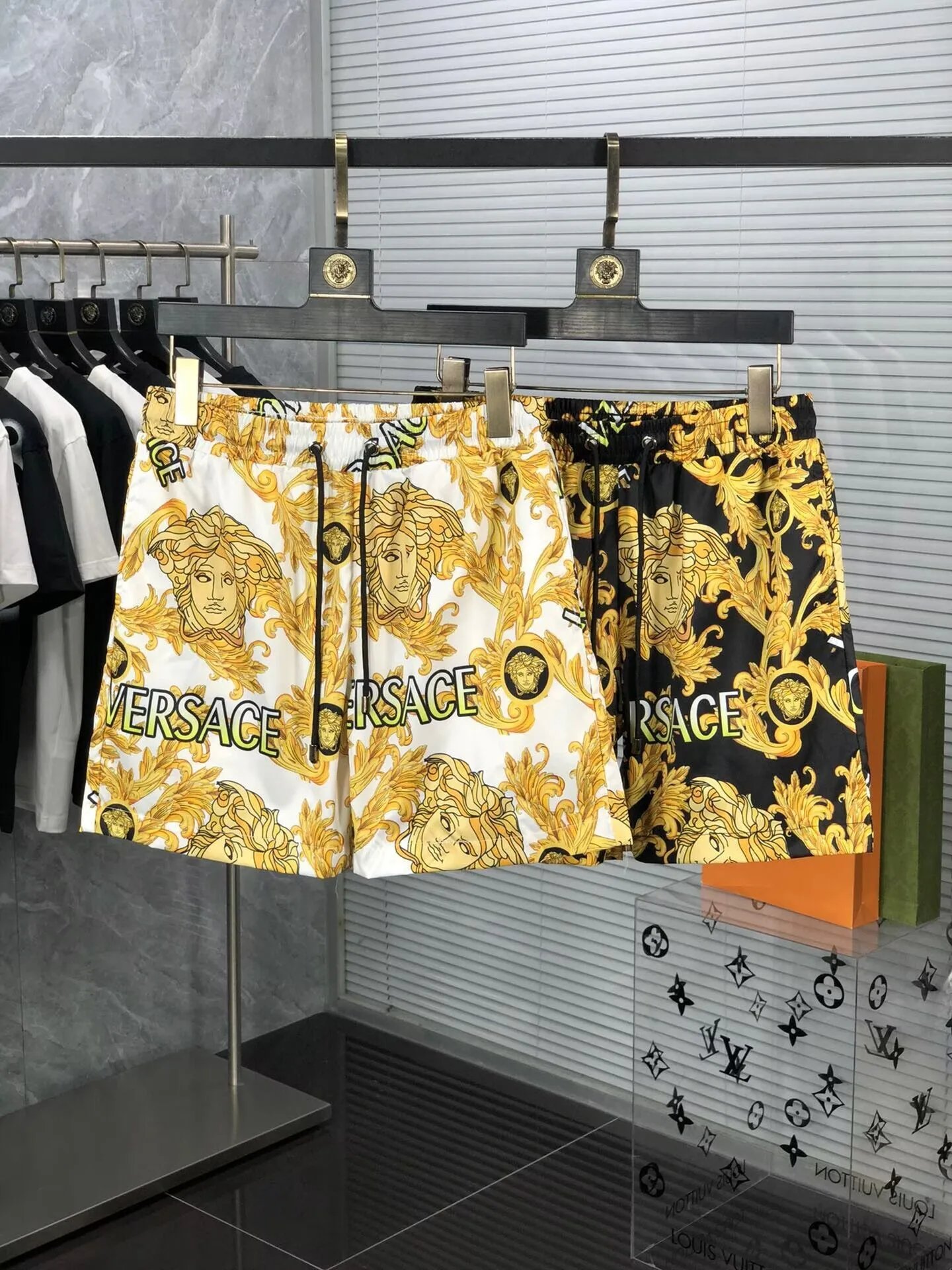Versace Medusa Baroque Print Swim Shorts Black / Gold - 4