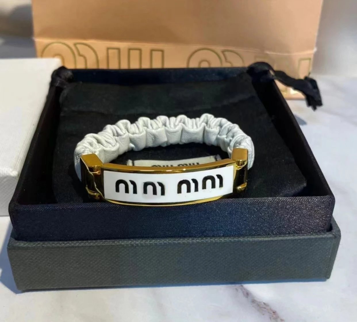 Miu Miu Logo-Plaque Elastic Bracelet Blue - 4