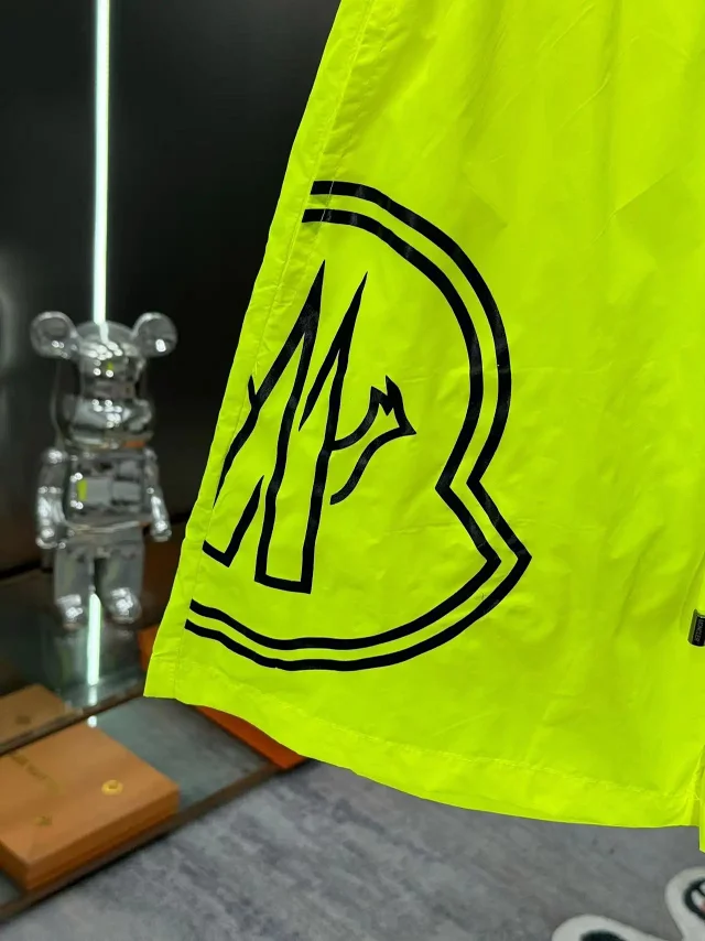 Moncler Swimwear Logo-print drawstring swim shorts product detail image 23