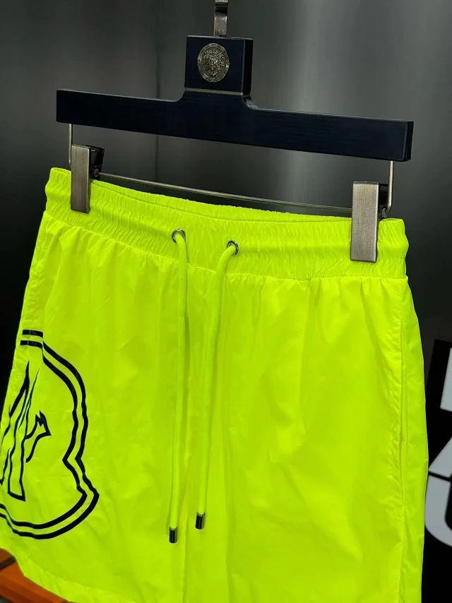 Moncler Swimwear Logo-print drawstring swim shorts product detail image 27