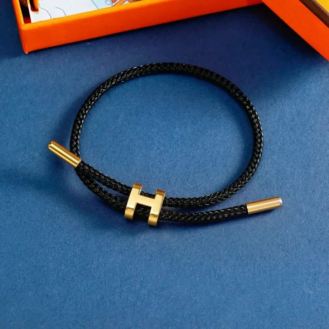 Unbranded Jewelry Braided Cord Bracelet with H-Shaped Clasp product detail image 4