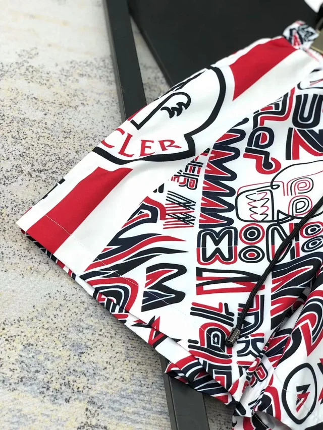 Moncler Shorts Graphic Print Drawstring product detail image 13