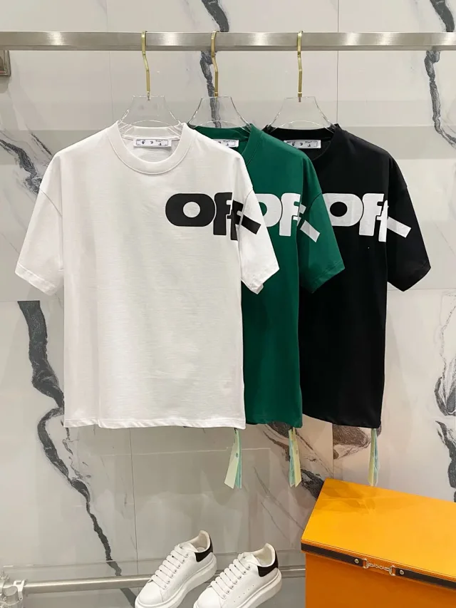 Off-White T-Shirts Arrow Logo Print Crewneck T-Shirt product detail image 10