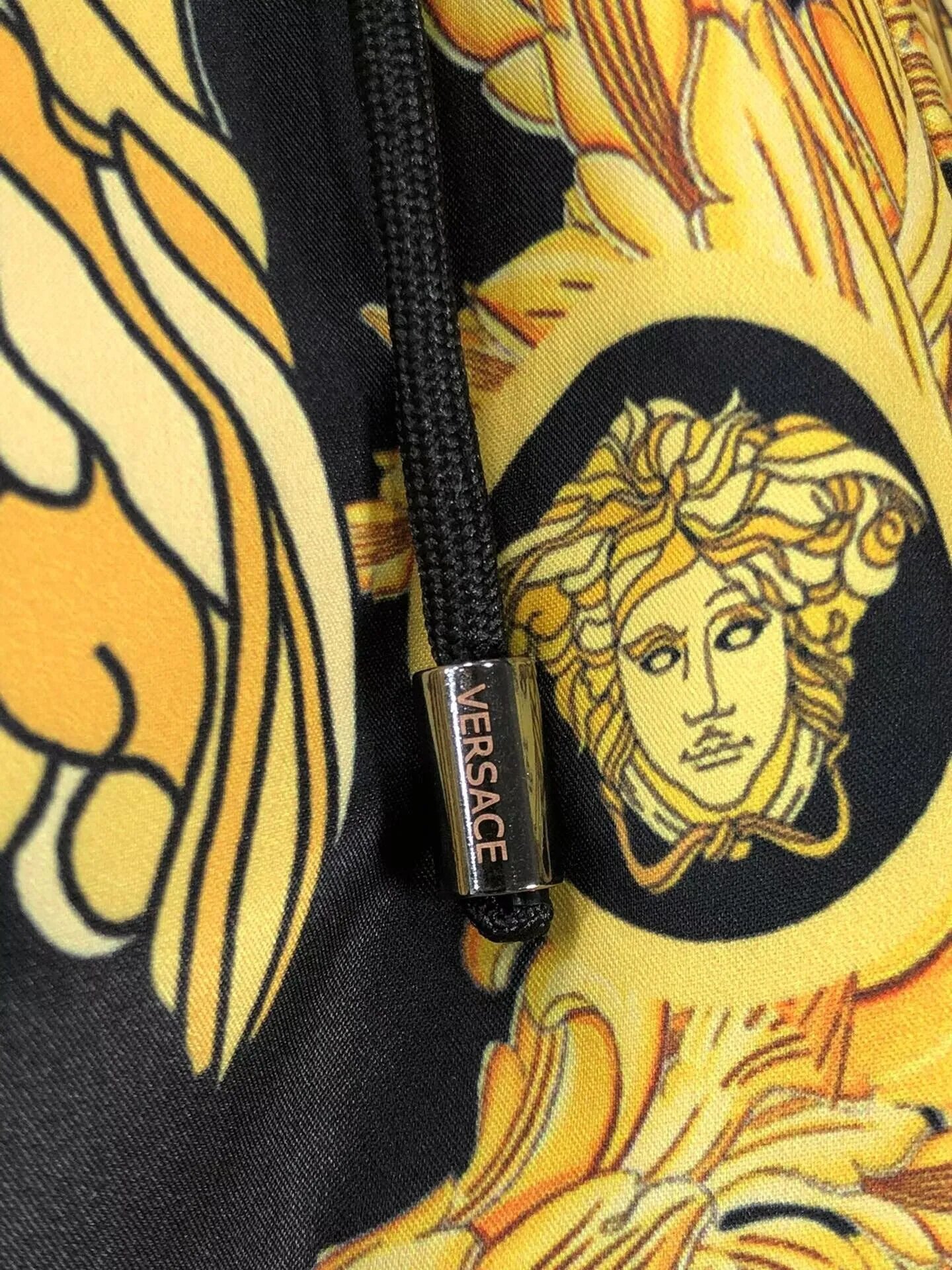 Versace Medusa Baroque Print Swim Shorts Black / Gold - 7