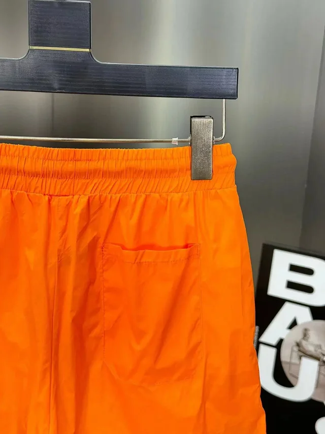 Moncler Swimwear Logo-print drawstring swim shorts product detail image 55